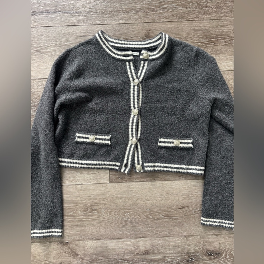 American Eagle Outfitters Charcoal and Cream Cardigan